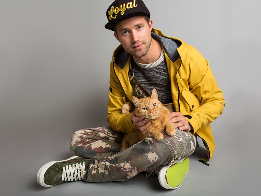 Meet “Nathan the Cat Lady” — Model, Actor, Cat Dad Extraordinaire