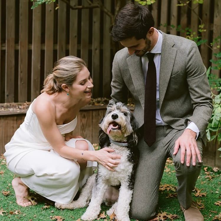 How Modern Rebel Includes Pets In Millennial Weddings