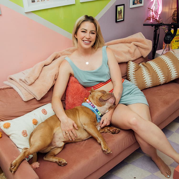 Kelsey Darragh’s Pit Bull, Hippo, Is Her True Soulmate