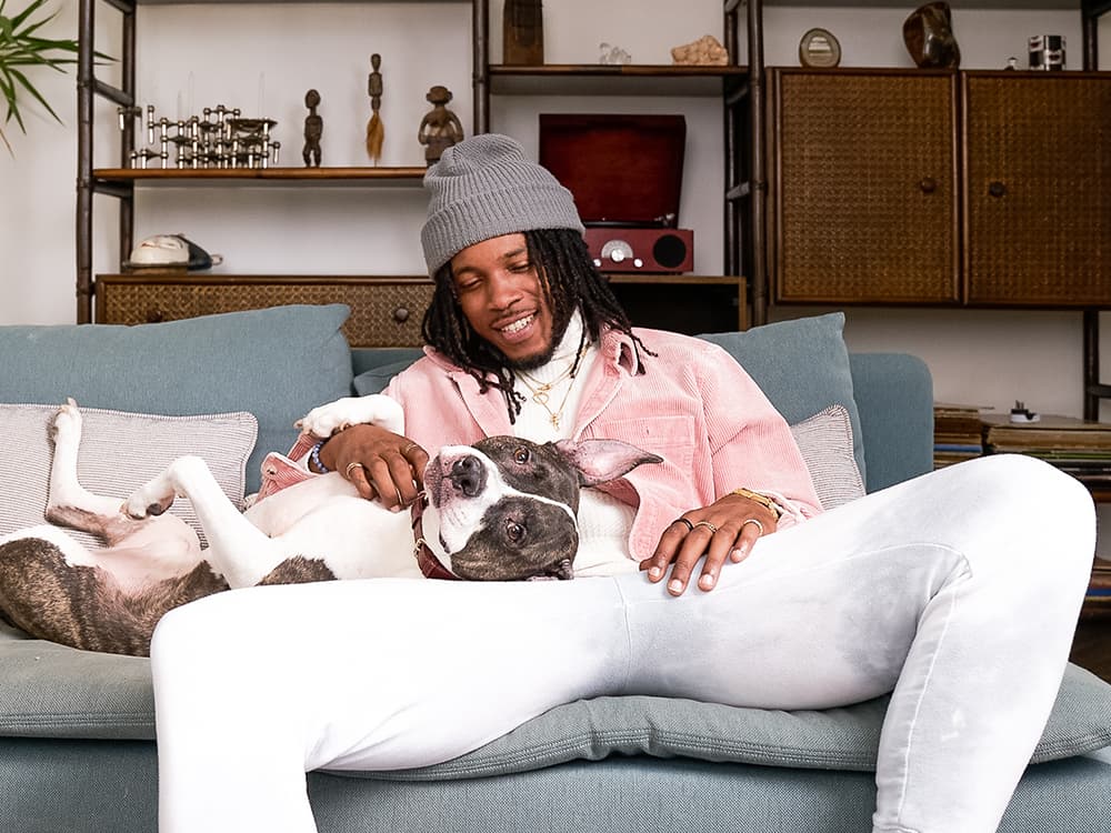 R&B Artist Tree Thomas’ Entourage Includes His Rescue Dog, Chef